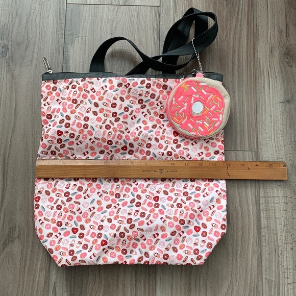 SOLD‼️2 Lesportsac bags. - Picture 7 of 10